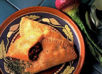 Jehněčí empanados - pirohy s mletým masem