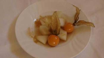 Meloun s citronovou polevou a židovskou třešní